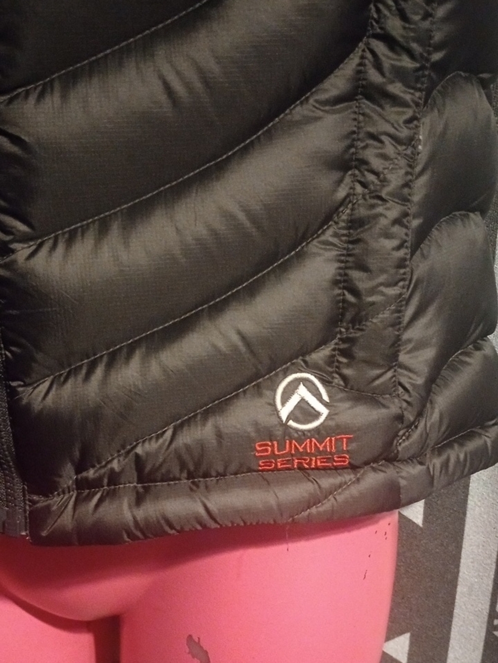 The North Face Black Quilted Insulated Vest Summit Series - Picture 5 of 12